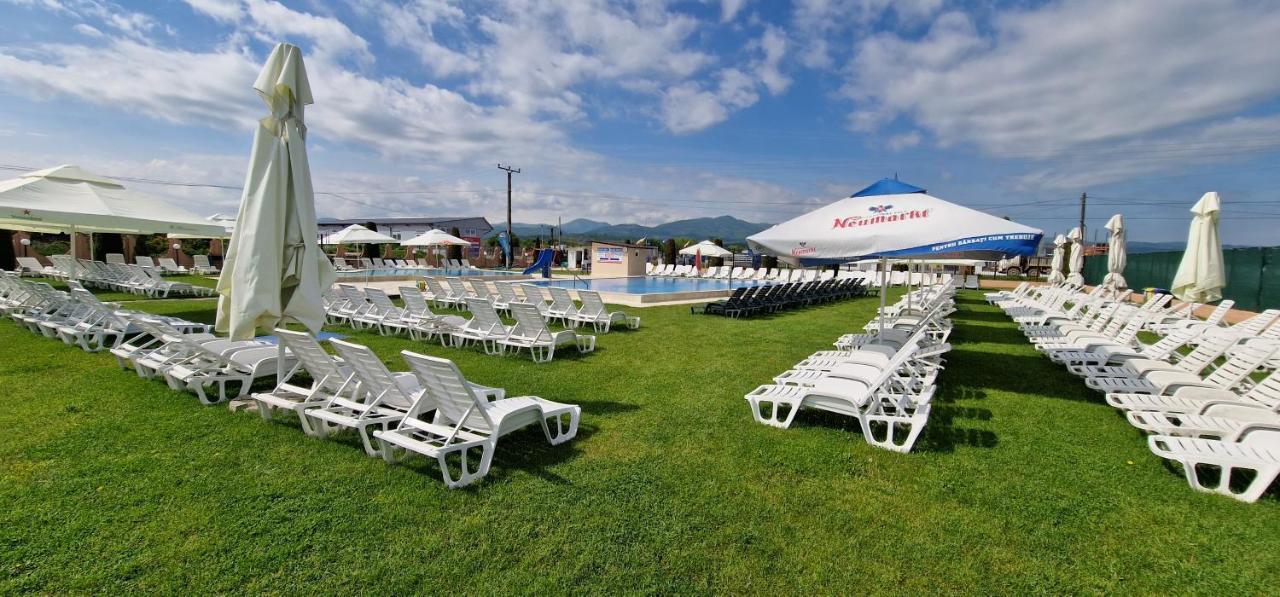 Motel Laguna Бейюш Екстериор снимка