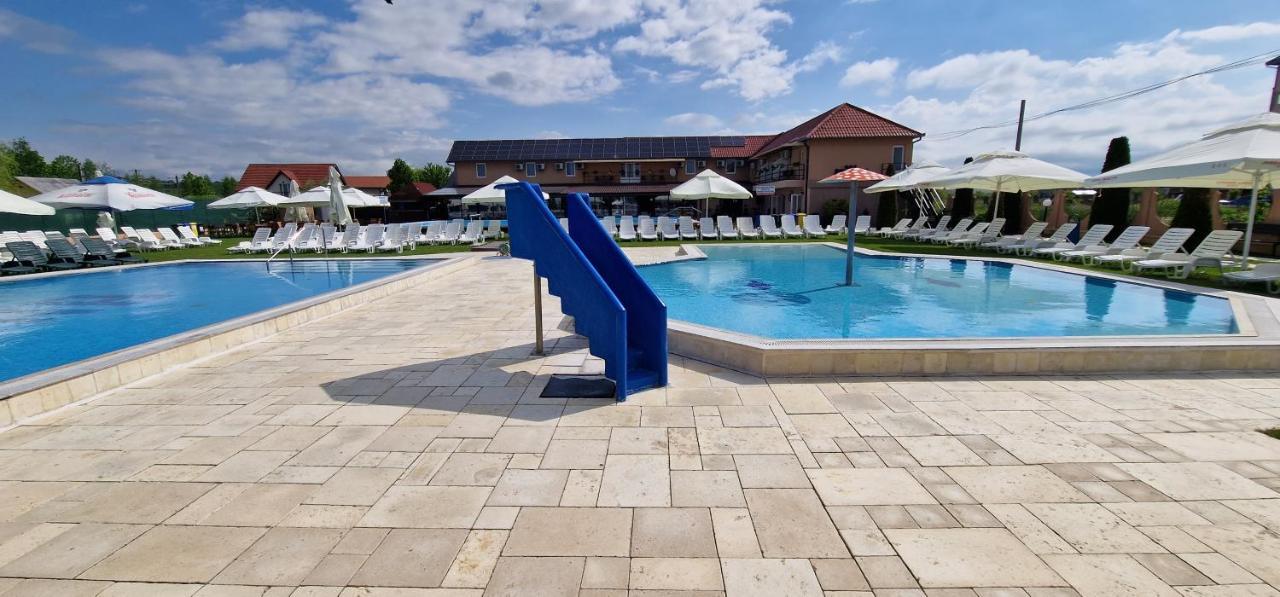 Motel Laguna Бейюш Екстериор снимка